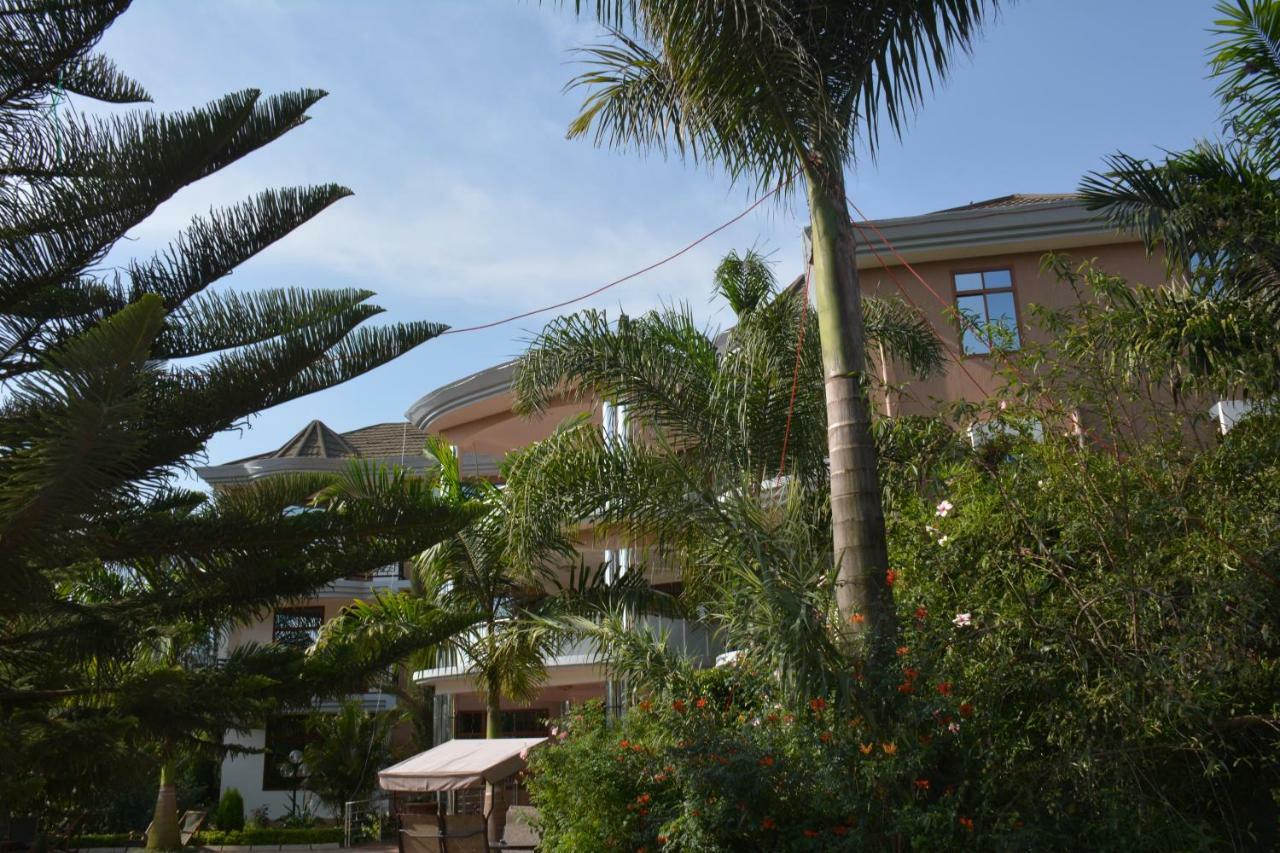 Nejobugg Palace Hotel Nkoanrua Εξωτερικό φωτογραφία
