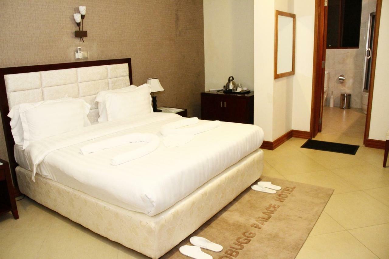 Nejobugg Palace Hotel Nkoanrua Δωμάτιο φωτογραφία