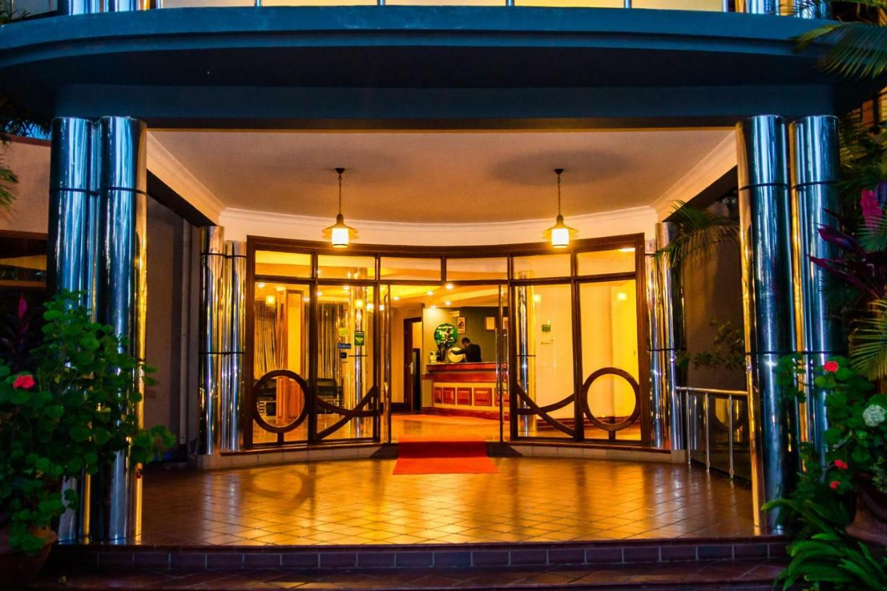 Nejobugg Palace Hotel Nkoanrua Εξωτερικό φωτογραφία